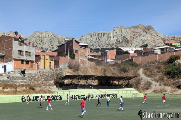 Cancha Complejo Anatañani Bajo Llojeta - La Paz