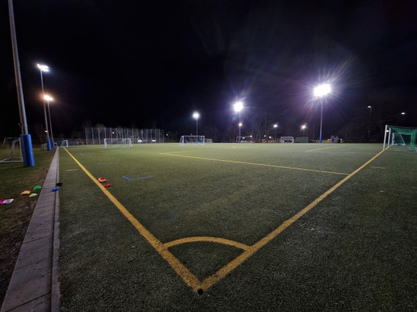 Sportgelände Merowinger Hof Platz 2 - Kirchheim bei München