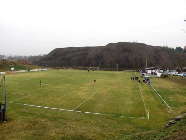 Sportplatz an der Halde - Hergisdorf-Kreisfeld