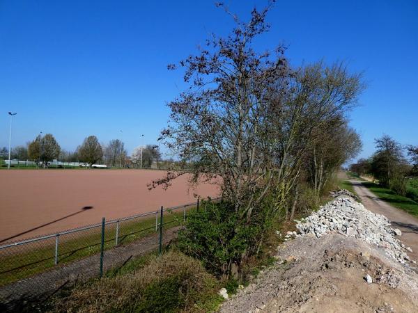 Sportgelände in der Nachtweide Platz 2 - Niederkirchen bei Deidesheim