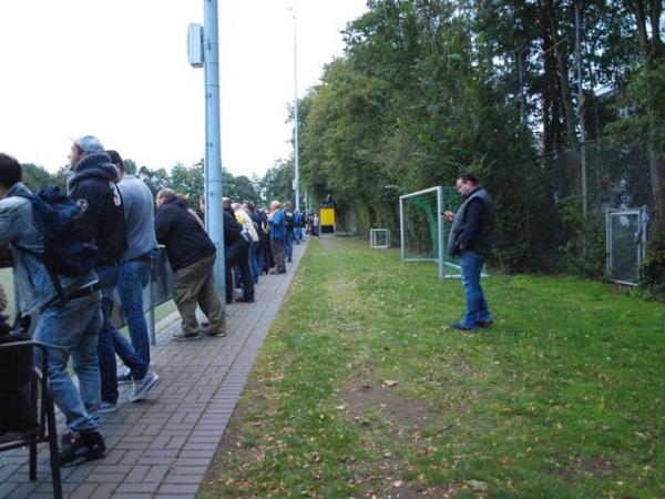 Sportplatz Windmühlenweg - Meerbusch-Ossum-Bösinghoven