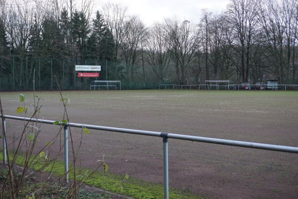 Sportplatz Hahnenmühlenweg - Dortmund-Dorstfeld