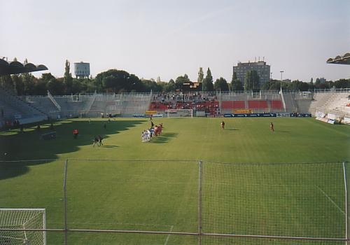 Dunaújváros Stadion - Dunaújváros