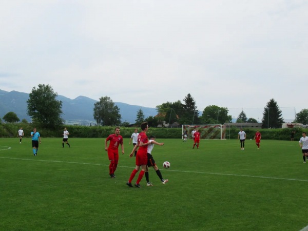 Sportplatz Lachen - Büren an der Aare