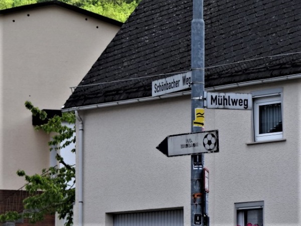 Sportanlage an den Höhlen Platz 2 - Breitscheid/Hessen-Erdbach