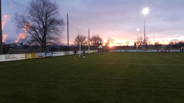 Sportplatz Unterallmend - Root