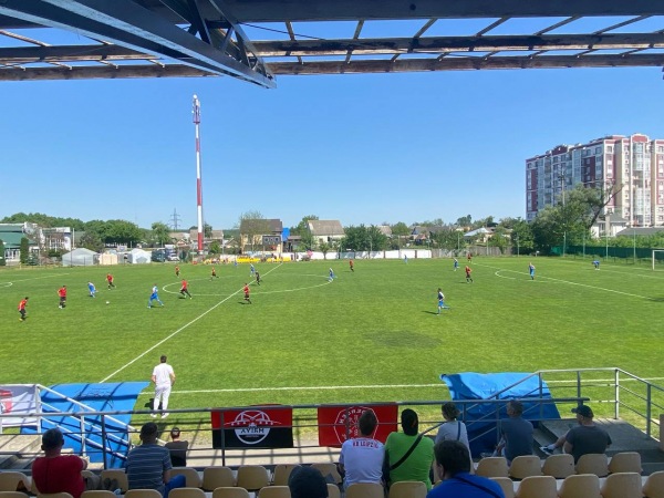 Tsentralnyi stadion - Hostomel