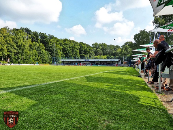 Urlaubsguru-Waldstadion - Dortmund-Aplerbeck