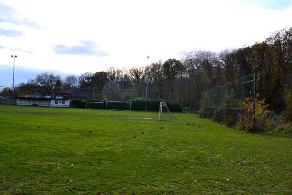 Sportanlage Kleiner Berg Platz 2 - Nörvenich