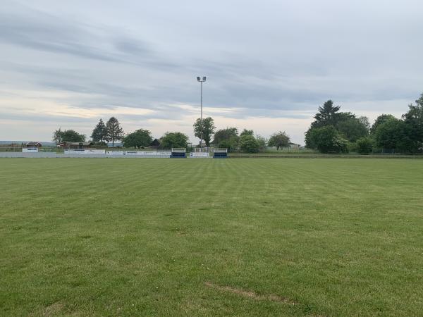 Sportplatz an der Volkshalle - Hungen-Utphe