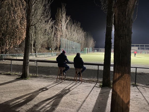 Volksparkstadion Nebenplatz 2 - Berlin-Mariendorf