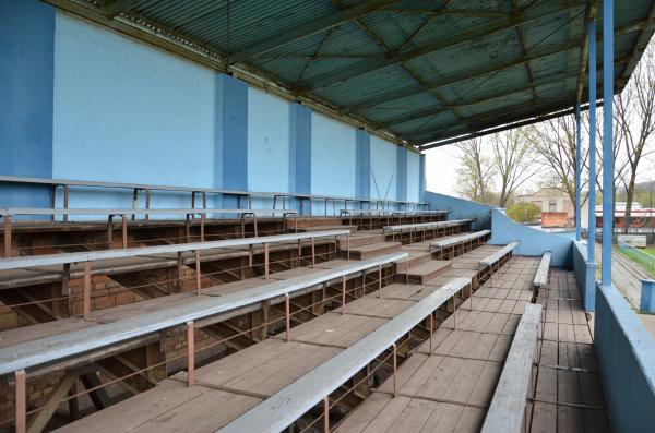 Fotbalový a lehkoatletický stadion Hustopeče - Hustopeče