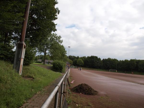 Sportplatz Oberheidstraße - Mülheim/Ruhr-Winkhausen