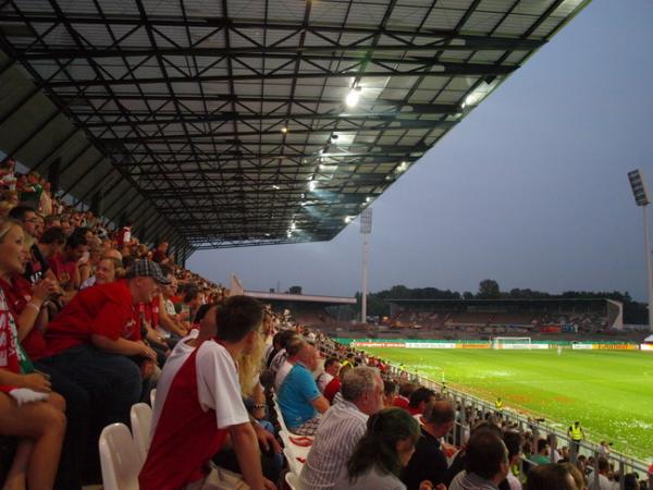 Stadion an der Hafenstraße - Essen/Ruhr-Bergeborbeck