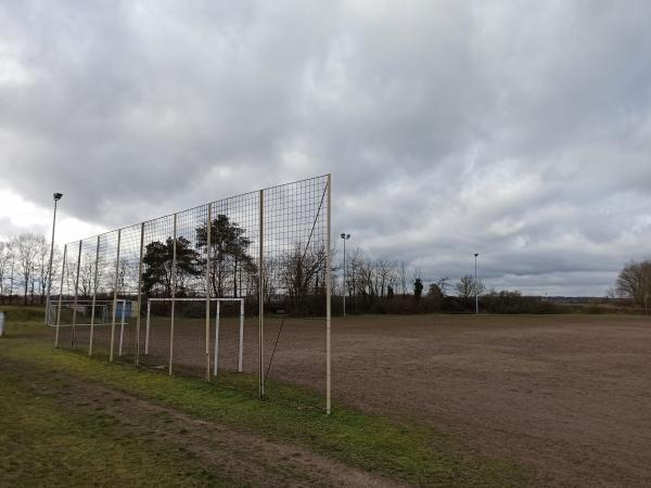 TV-Stadion Nebenplatz 2 - Stutensee-Spöck