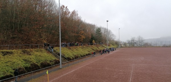 Sportplatz Zum Johannisberg - Mertesdorf