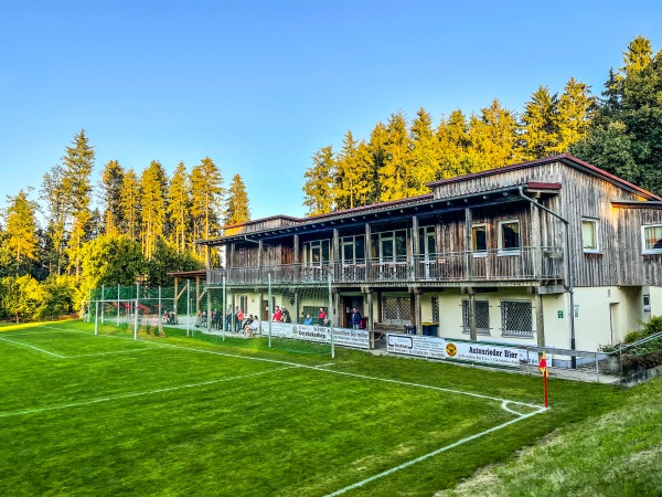 Waldsportplatz - Illertissen-Tiefenbach
