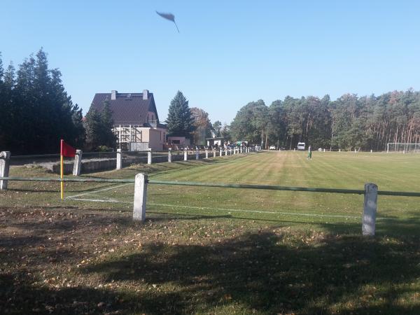 Sportanlage am Wald - Röderaue-Frauenhain