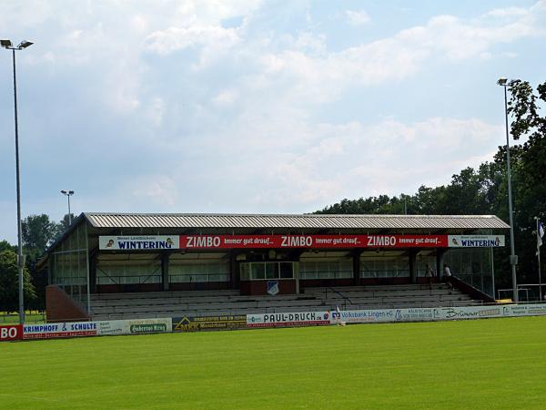 Stadion Biener Busch - Lingen/Ems-Holthausen-Biene