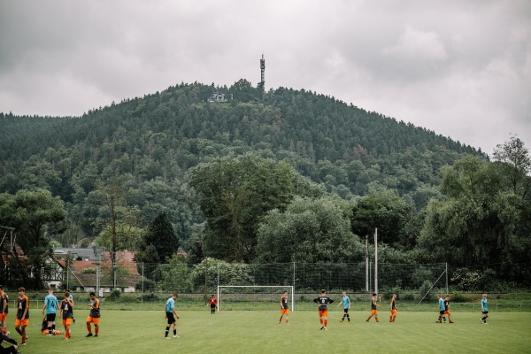 Sportanlage Am Saalewehr - Uhlstädt-Kirchhasel