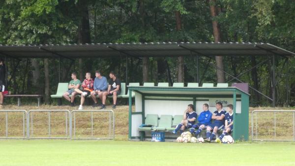 Waldstadion - Crinitz