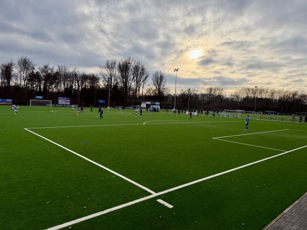 Sportanlage Mündelheimer Straße Platz 2 - Duisburg-Hüttenheim