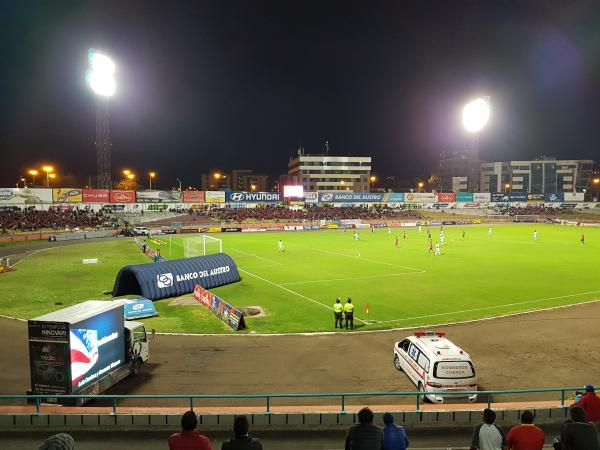 Estadio Alejandro Serrano Aguilar - Cuenca