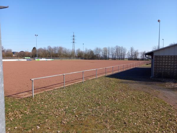 Sportplatz Schönberg - Höhn-Schönberg