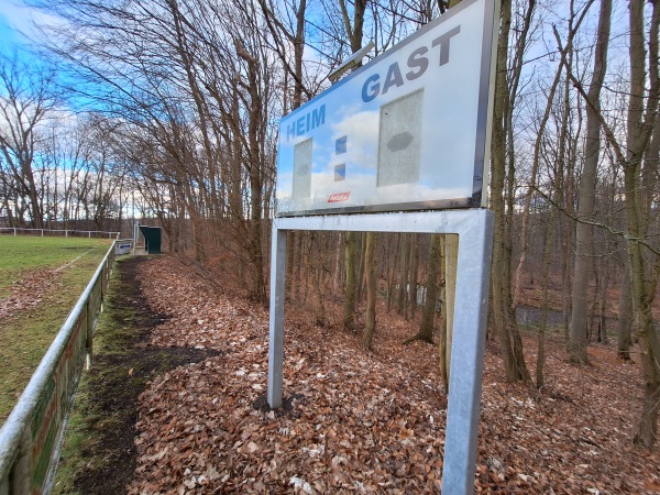 Sportplatz am Schloß - Am Ettersberg-Ettersburg
