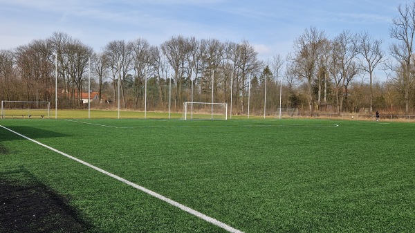Stadion TJ Slovan Velvary hřiště 2 - Velvary