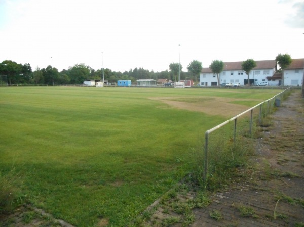 Sportanlage Oberwald Platz 2 - Lingenfeld