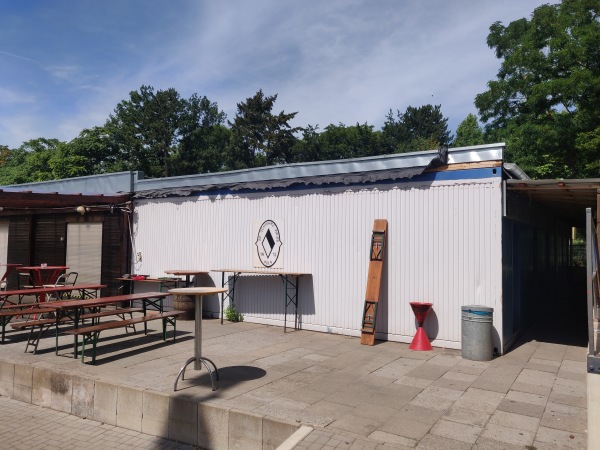 Sportanlage Biesterfeldstraße SW-Platz - Köln-Vogelsang