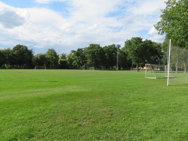 Stadion am Rohrteich Nebenplatz - Jüterbog