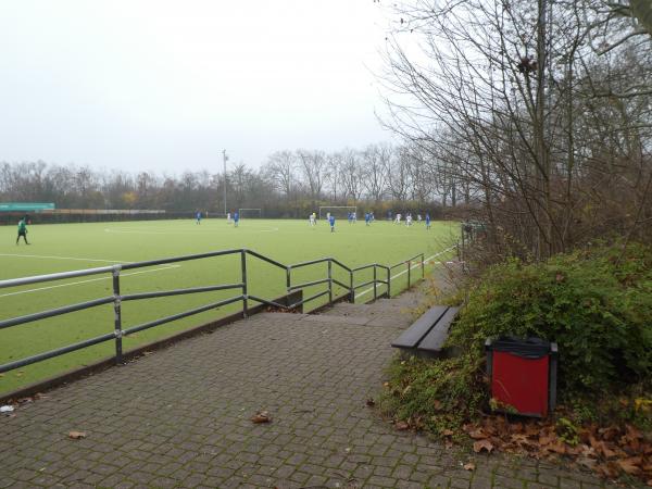 Werner-Seelenbinder-Sportpark Platz 3 - Berlin-Neukölln
