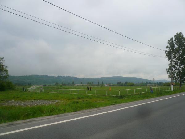 Stadionul Carpați - Ucea de Jos