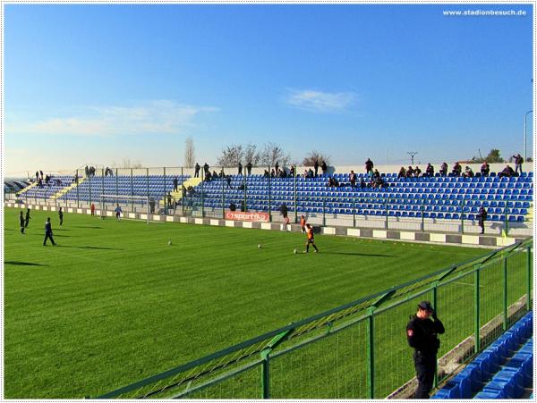 Stadiumi Laçi - Laçi