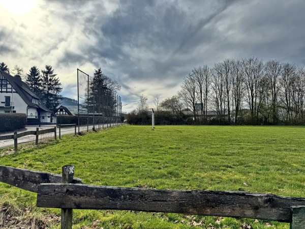 Sportplatz auf der Kisse - Sundern/Sauerland-Linnepe