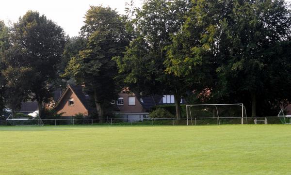 Sportplatz an der Grundschule - Emstek-Höltinghausen