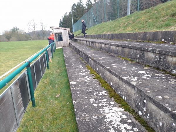 Sportanlage Mennersberg - Kastl/Lauterachtal-Mennersberg