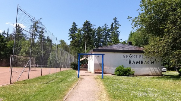 Sportplatz Trompeterstraße - Wiesbaden-Rambach