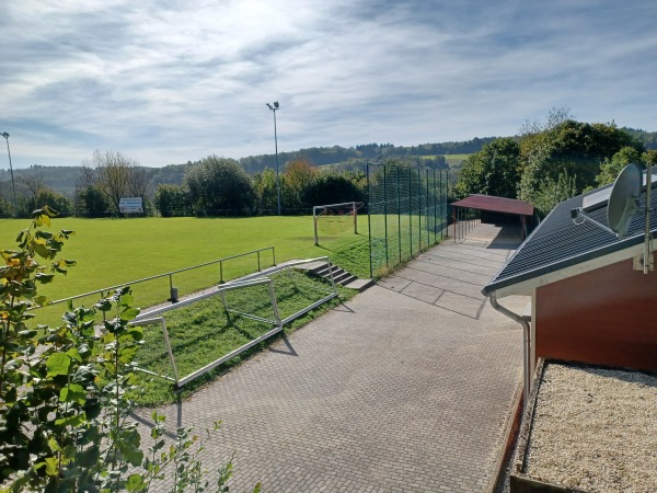 Sportplatz am Lindig - Weinbach-Elkerhausen