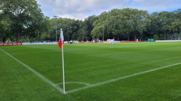 RheinEnergieSportpark Platz am Geißbockheim - Köln-Sülz