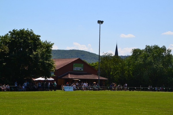 Sportplatz Rohrsener Straße - Bad Münder/Deister-Beber