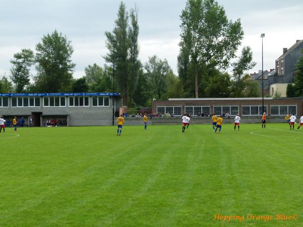 Bart de Troetsel Stadion - Niel