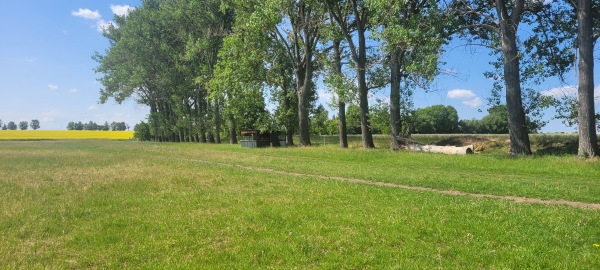 Sportplatz Mittelsömmern - Mittelsömmern