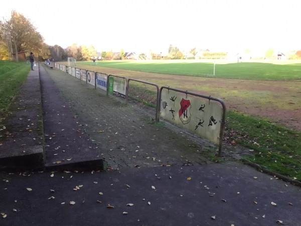Mittelpunktsportanlage - Reinhardshagen-Veckerhagen