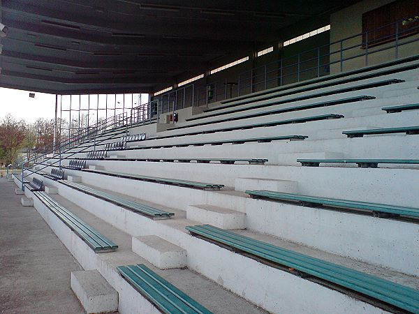 Grenzlandstadion - Braunau am Inn Grenzlandstadion - Braunau am Inn