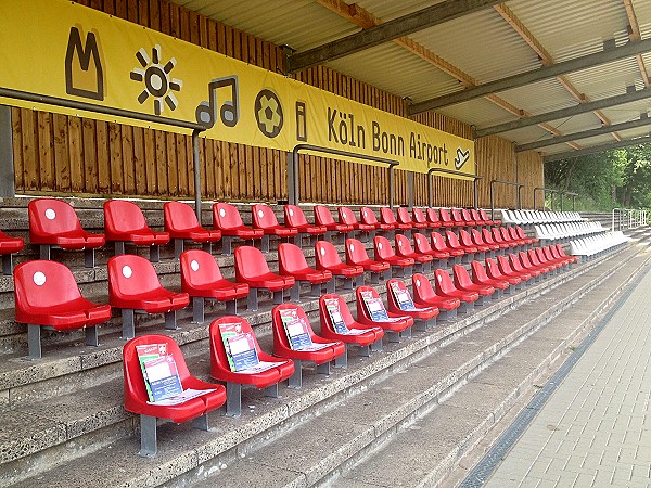 Stadion im Anton-Klein-Sportpark - Hennef/Sieg