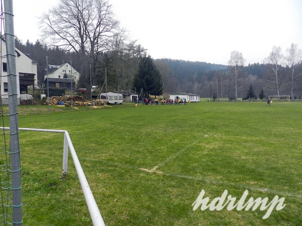 Sportplatz an der Mühle - Thermalbad Wiesenbad