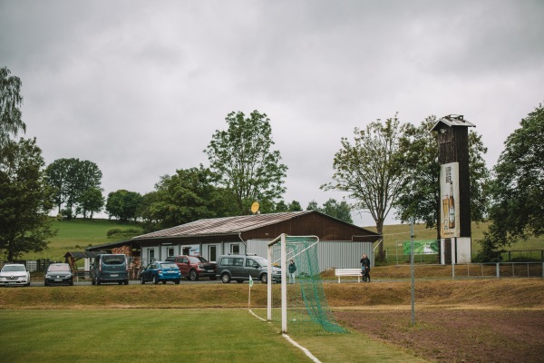 Sportplatz an der Turnhalle - Pockau-Lengefeld-Lippersdorf